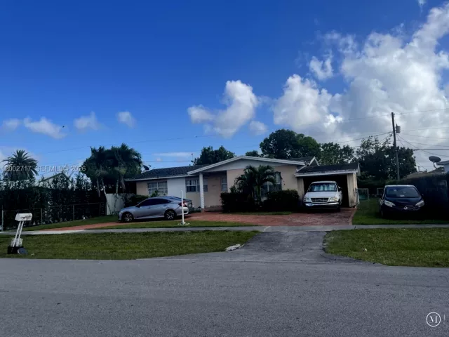 Продажа дома по адресу 11960 SW 176th St - фото 7593882