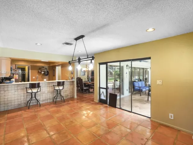 Дом в аренду по адресу 6975 Bianchini Circle - фото 7600984