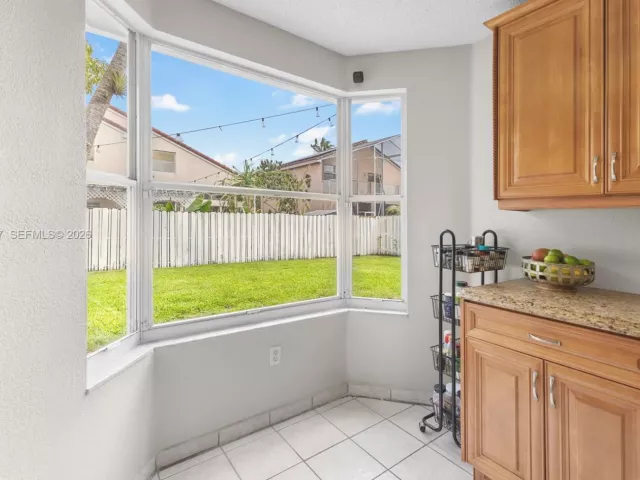 Продажа дома по адресу 317 SW 191st Ter - фото 7594786