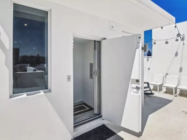 Продажа дома по адресу 700 NE 14th Avenue 208 - фото 9169189