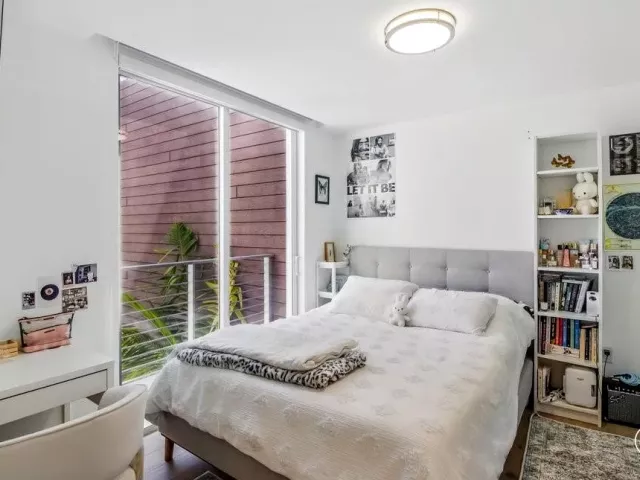 Продажа дома по адресу 700 NE 14th Avenue 208 - фото 9169192