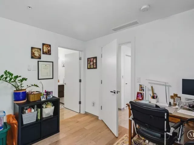 Продажа дома по адресу 700 NE 14th Avenue 208 - фото 9169194