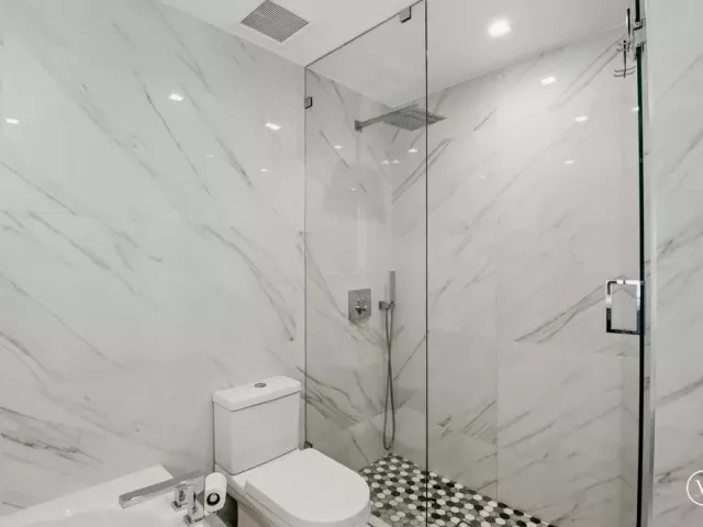 Продажа дома по адресу 700 NE 14th Avenue 208 - фото 9169202