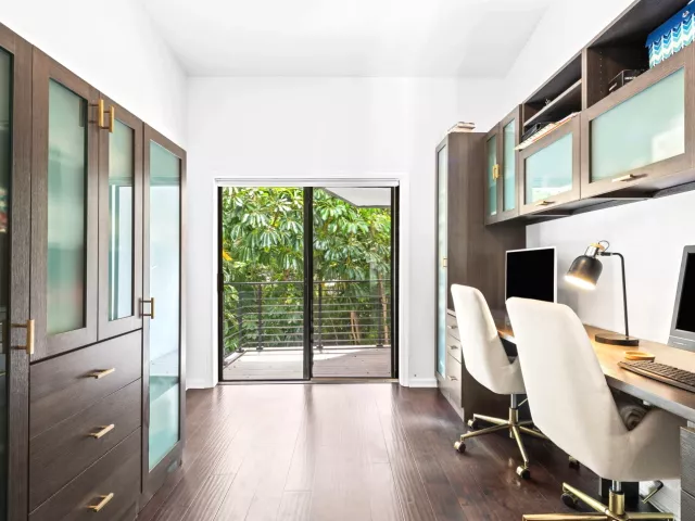 Продажа дома по адресу 2930 Florida Boulevard - фото 9356833