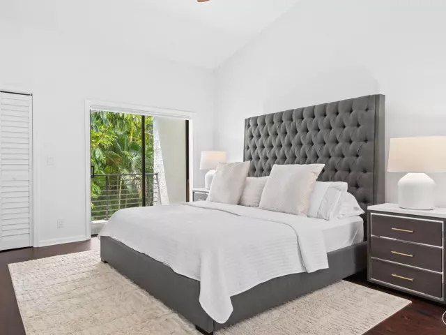 Продажа дома по адресу 2930 Florida Boulevard - фото 9356819