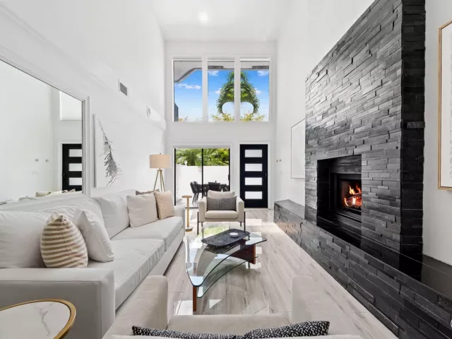Продажа дома по адресу 2930 Florida Boulevard - фото 9356823