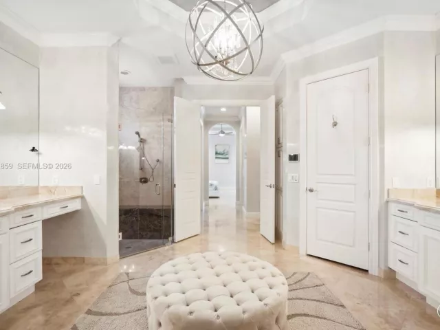 Продажа дома по адресу 1008 Mandarin Isle - фото 7602932