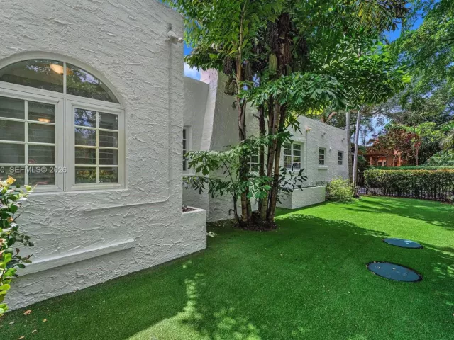 Продажа дома по адресу 1102 Genoa St - фото 7597239