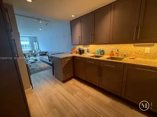 Продажа квартиры #208 - фото 7597507