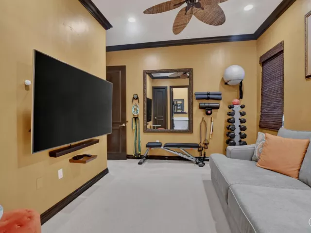 Продажа дома по адресу 19220 Fox Landing Drive - фото 8984443