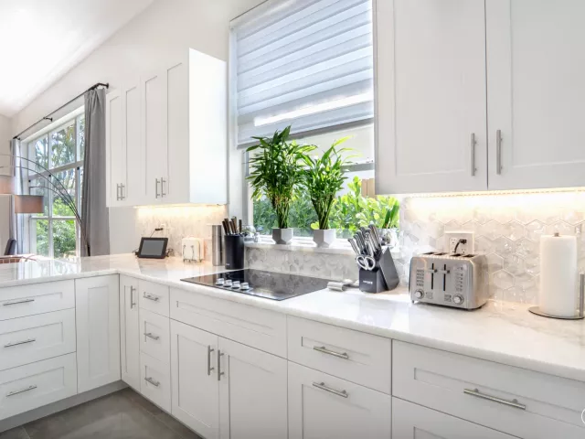 Продажа дома по адресу 6670 NW 27th Avenue - фото 9034942