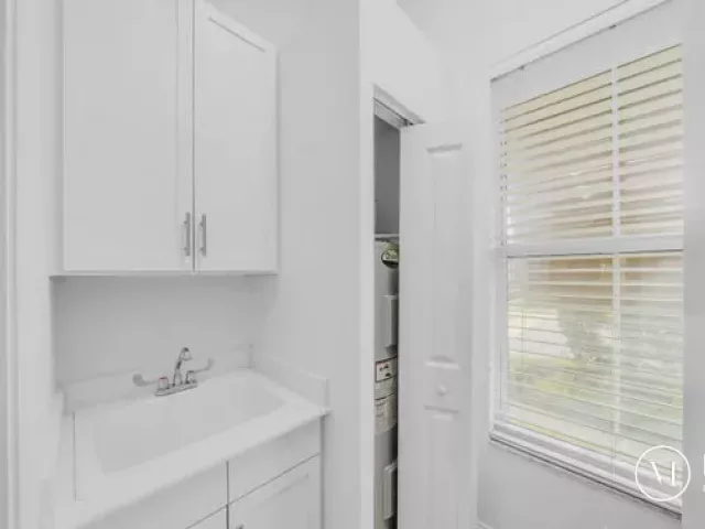 Продажа дома по адресу 23008 Clear Echo Drive 11 - фото 9379238