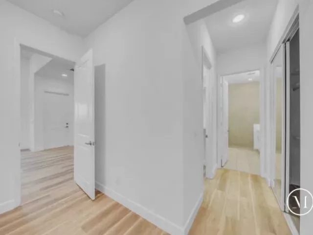 Продажа дома по адресу 23008 Clear Echo Drive 11 - фото 9379248