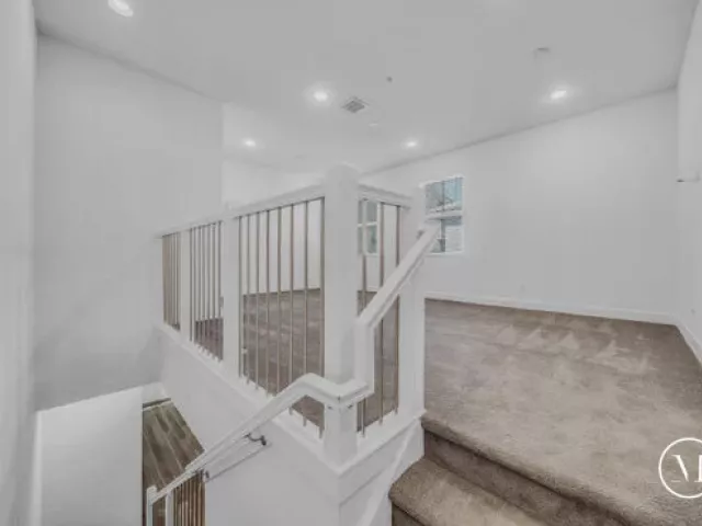 Продажа дома по адресу 23008 Clear Echo Drive 11 - фото 9379258