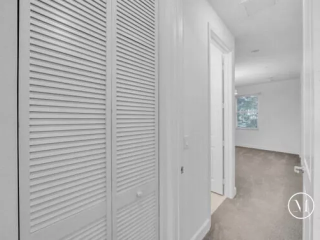 Продажа дома по адресу 23008 Clear Echo Drive 11 - фото 9379262