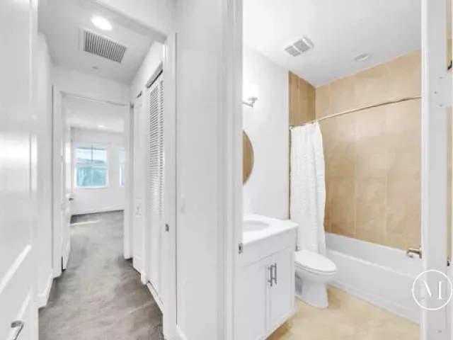 Продажа дома по адресу 23008 Clear Echo Drive 11 - фото 9379267