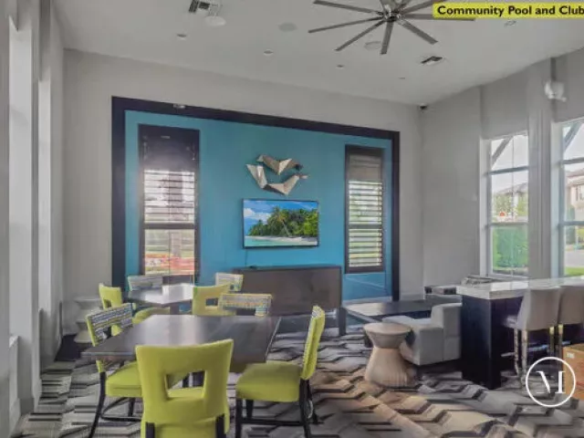 Продажа дома по адресу 23008 Clear Echo Drive 11 - фото 9379289