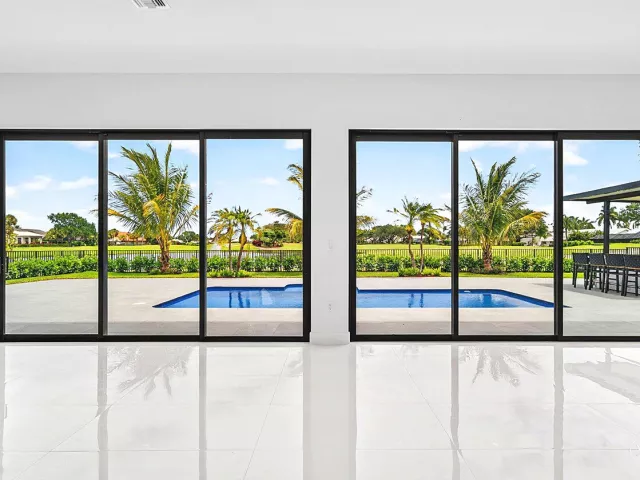 Продажа дома по адресу 4887 Bocaire Boulevard - фото 8917696