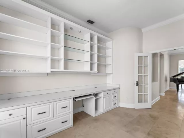 Продажа дома по адресу 2625 Fairways Dr - фото 7600659