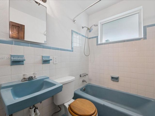 Дом в аренду по адресу 3490 William Ave - фото 7605724