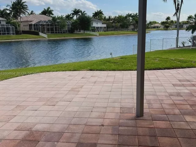 Продажа дома по адресу 13840 NW 20th St - фото 7603709