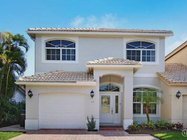 Продажа дома по адресу 218 Pine Avenue - фото 9356496