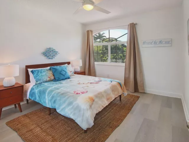 Продажа дома по адресу 218 Pine Avenue - фото 9356515