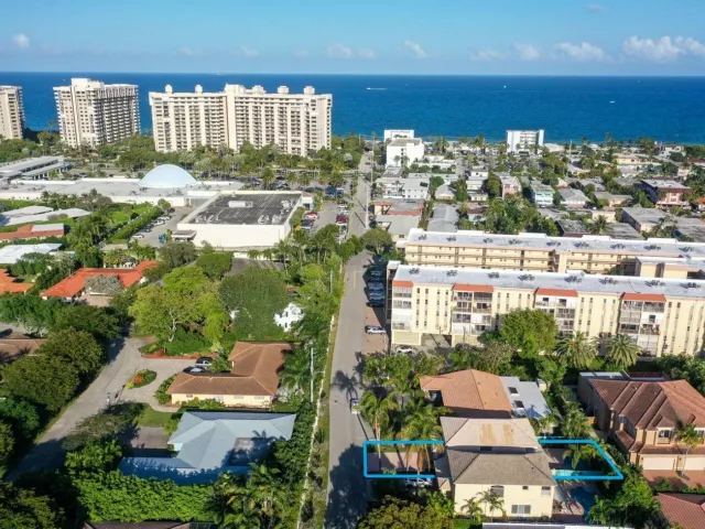 Продажа дома по адресу 218 Pine Avenue - фото 9356497