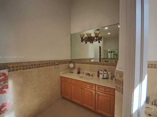 Продажа дома по адресу 3190 SW 133rd Ct - фото 7607659