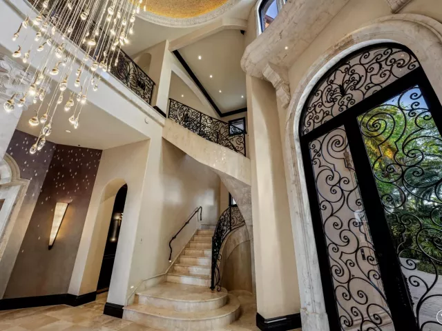 Продажа дома по адресу 1 Isla Bahia Drive - фото 8080791