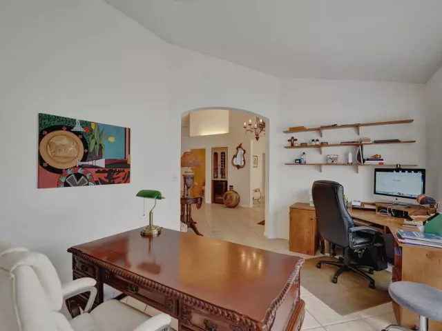 Продажа дома по адресу 3460 Dunes Vista Drive - фото 8984814