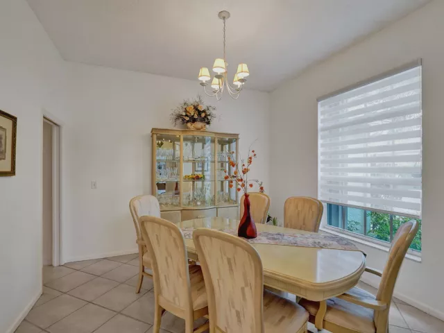 Продажа дома по адресу 3460 Dunes Vista Drive - фото 8984819