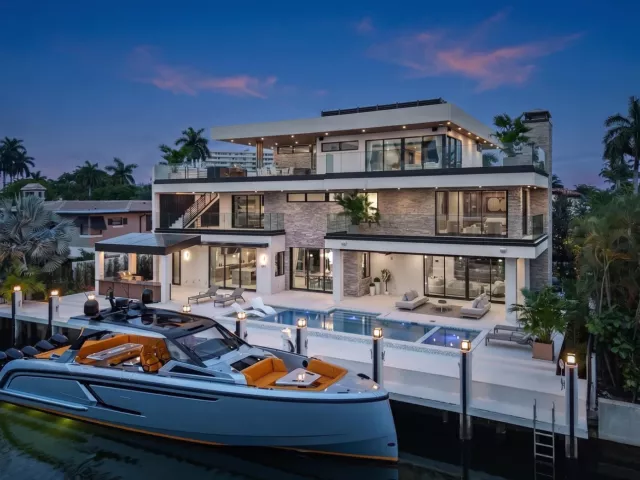 Продажа дома по адресу 441 Isle Of Palms Drive - фото 9375240