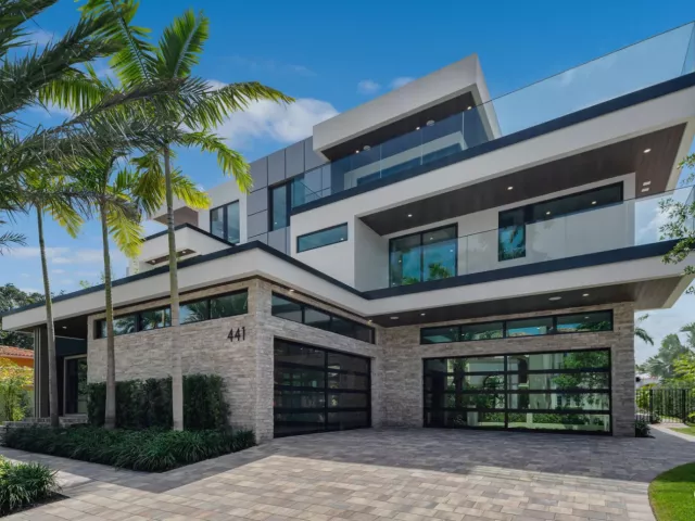 Продажа дома по адресу 441 Isle Of Palms Drive - фото 9375229