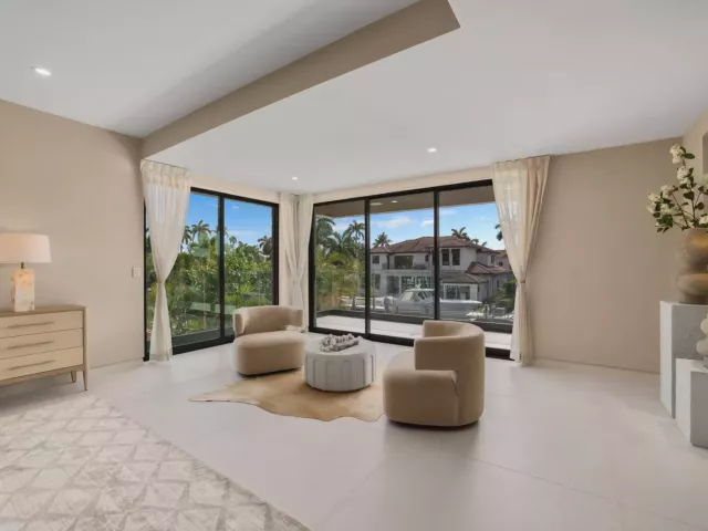 Продажа дома по адресу 441 Isle Of Palms Drive - фото 9375272