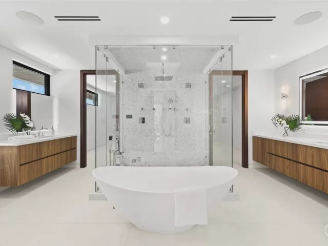 Продажа дома по адресу 441 Isle Of Palms Drive - фото 9375273