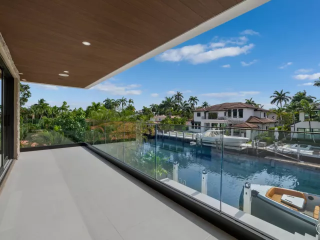 Продажа дома по адресу 441 Isle Of Palms Drive - фото 9375291