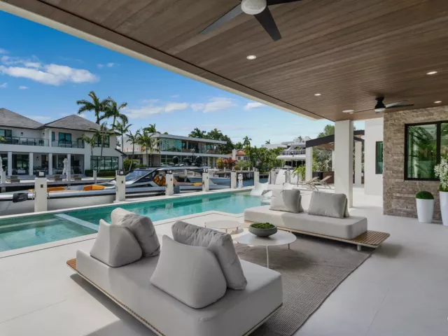 Продажа дома по адресу 441 Isle Of Palms Drive - фото 9375294