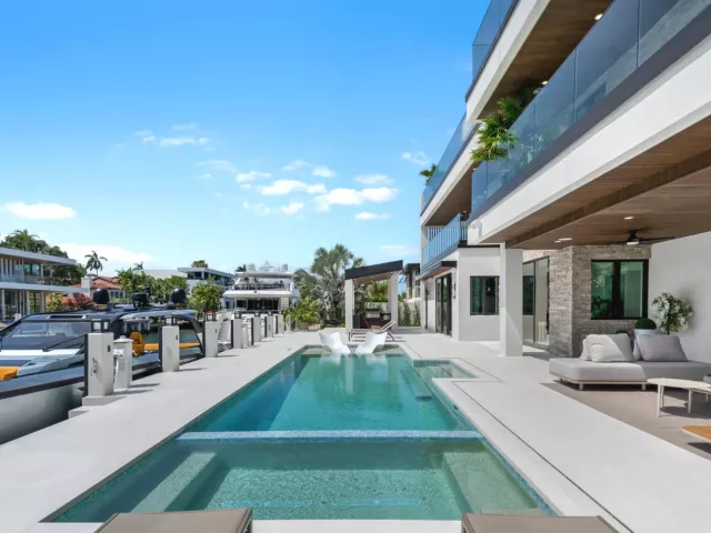 Продажа дома по адресу 441 Isle Of Palms Drive - фото 9375295