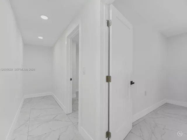 Продажа дома по адресу 340 Carolina Ave - фото 7608189