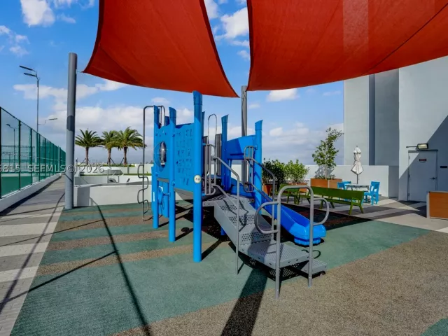 Продажа квартиры #1601+2 Parkings - фото 9120824