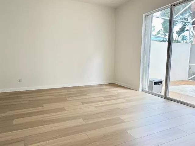 Продажа дома по адресу 2704 Irma Lake Drive - фото 8881421
