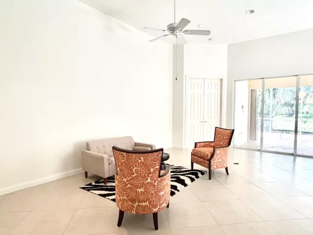 Продажа дома по адресу 2704 Irma Lake Drive - фото 8881414