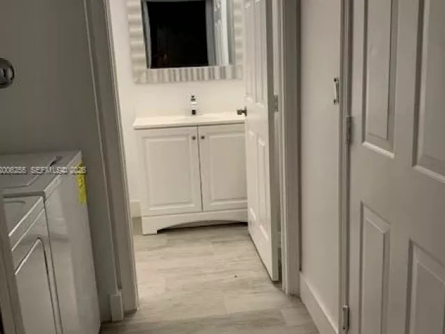 Дом в аренду по адресу 17001 NW 22nd St 17001 - фото 7609874