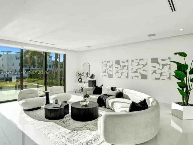 Продажа дома по адресу 4232 E Tradewinds Ave - фото 9350623