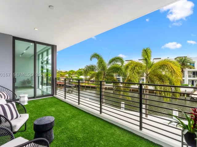 Продажа дома по адресу 4232 E Tradewinds Ave - фото 9350640