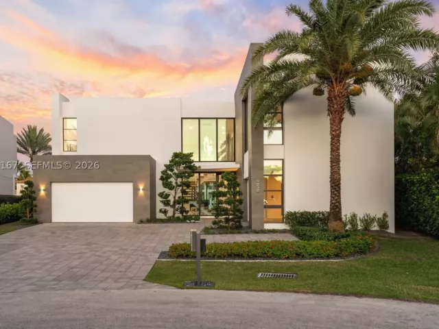 Продажа дома по адресу 4232 E Tradewinds Ave - фото 9350607