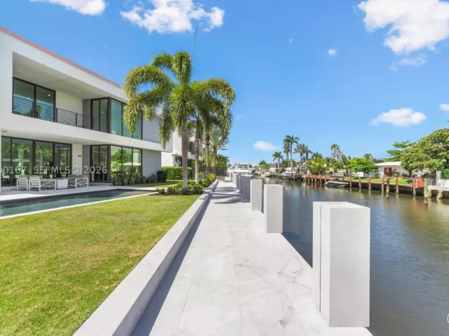 Продажа дома по адресу 4232 E Tradewinds Ave - фото 9350655