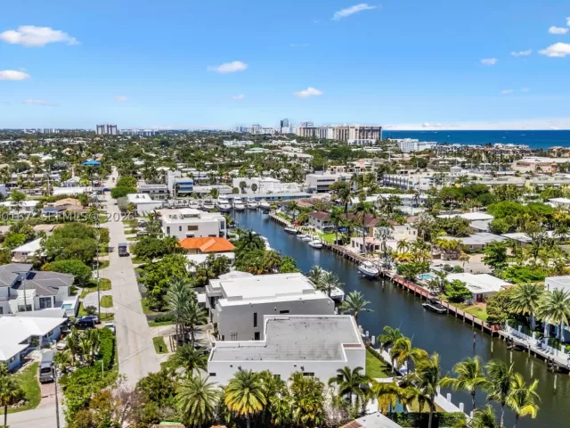Продажа дома по адресу 4232 E Tradewinds Ave - фото 9350663