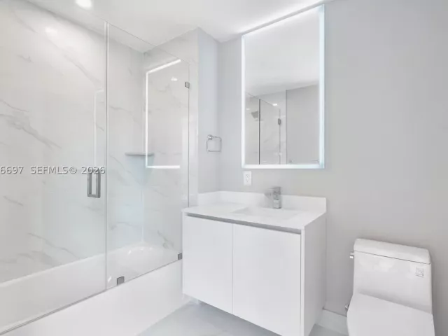 Продажа квартиры #5407 - фото 8975134